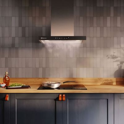 06.--Campana-Electrolux-ambientada-1-CE6TF-2000px