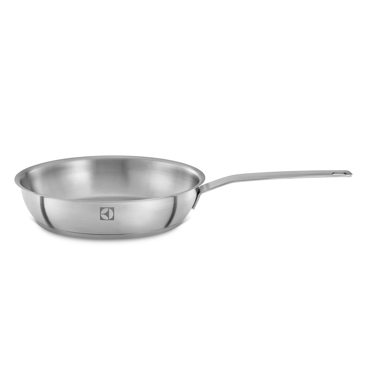 03.---Juego-de-Ollas-Acero-Inox-Electrolux-Principal-Sarten--2000px.jpg