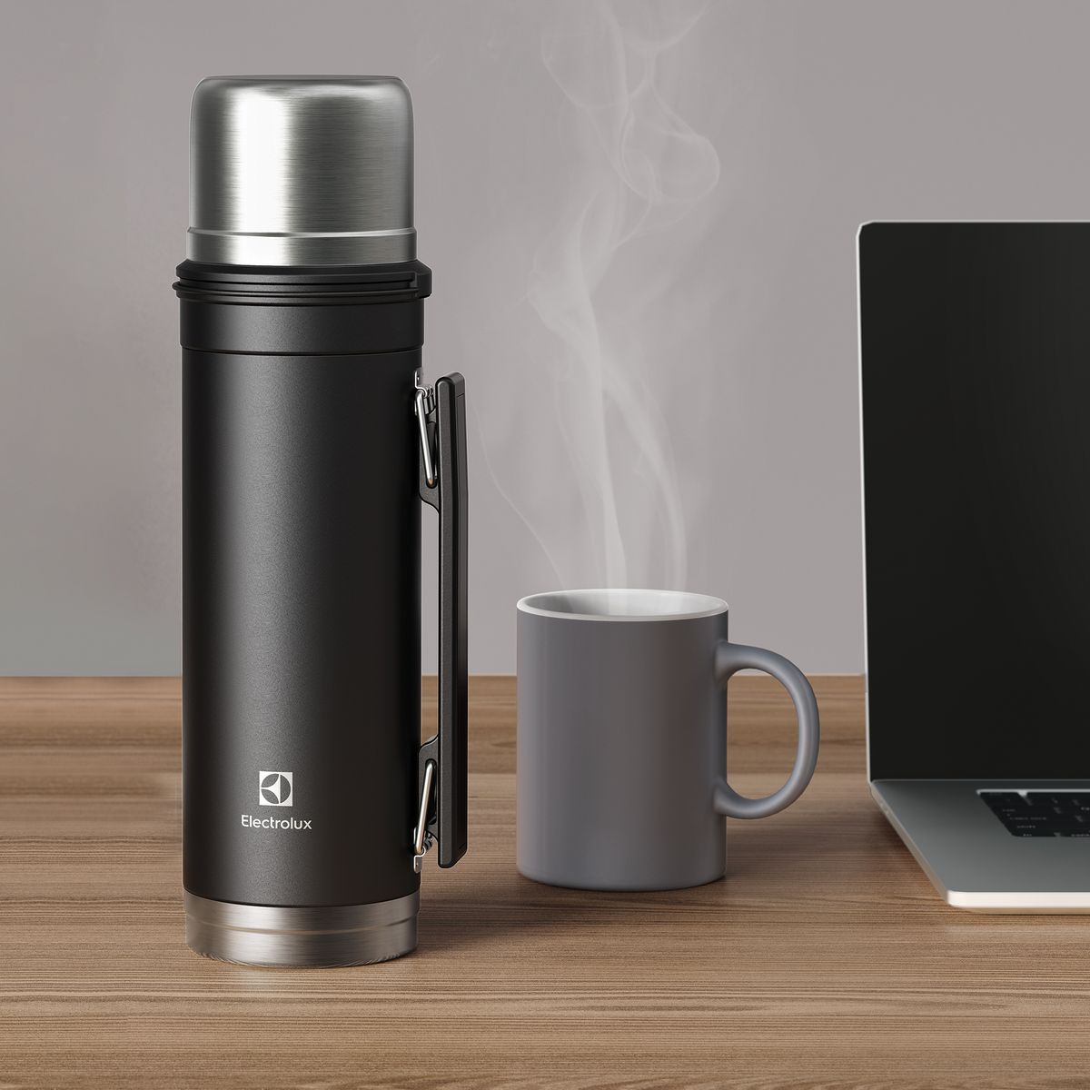 09.--Termo-Electrolux-Ambientada-3-SenseToGo-Negro-2000px.jpg
