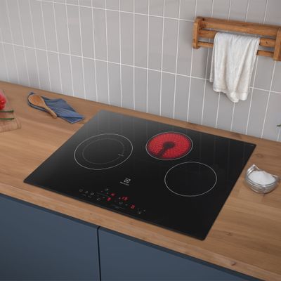 09---Encimera-Electrolux-Ambientada-2-VE6DT-2000px