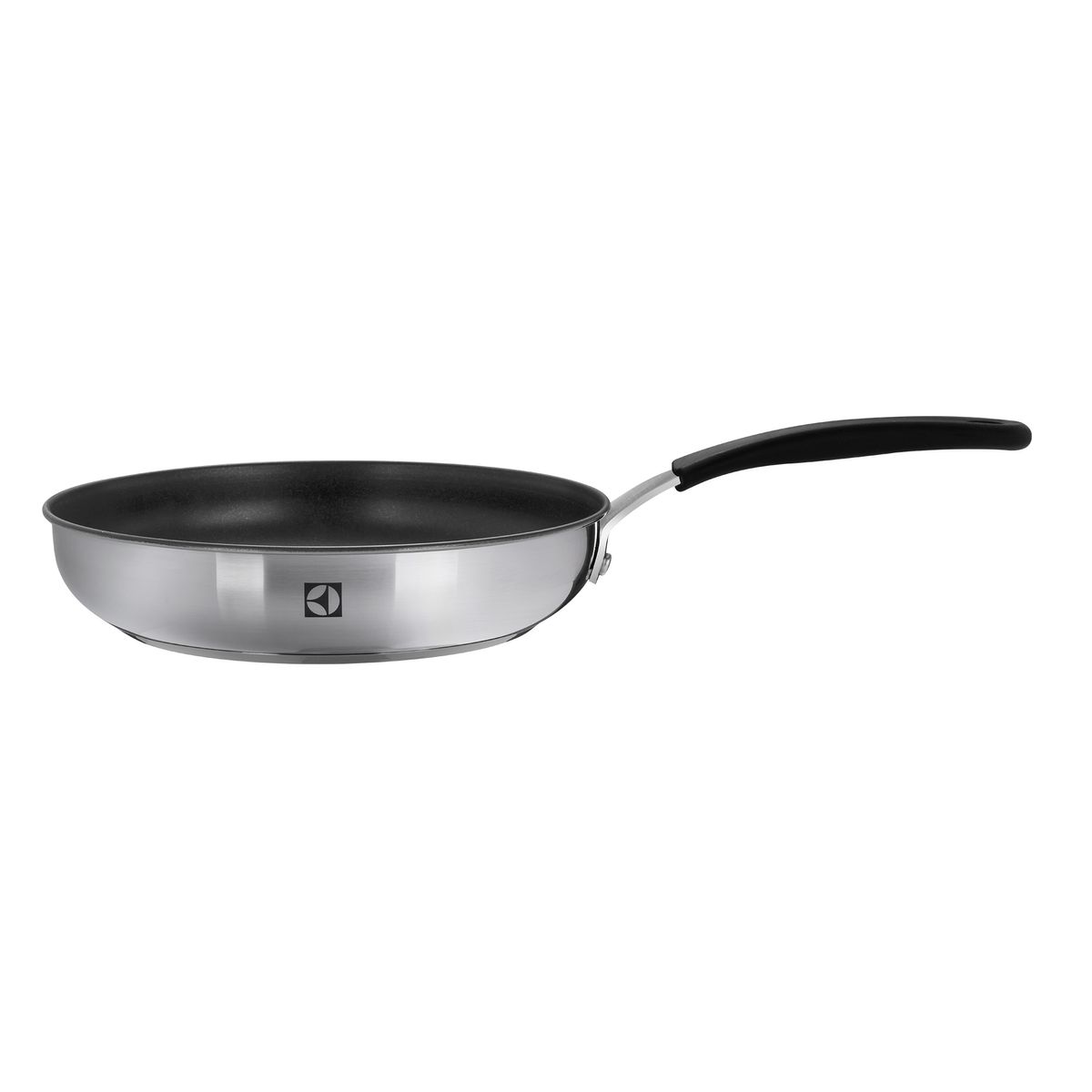 04.--Sarten-24cm-Electrolux-Lateral--2000px-2000x2000.raw