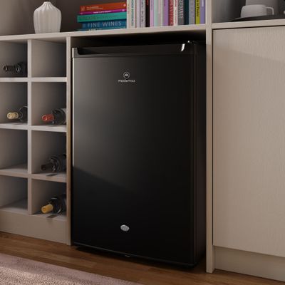 08.--Refrigerador-Minibar-Mademsa-MMB120B-Electrolux-Ambientada-1---2000px