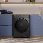 18.-B-Lavadora-Secadora-Carga-Frontal-FLWD12AU-Electrolux-Ambientada-1--2000px